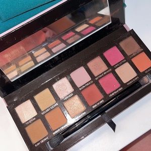 Anastasia Beverly Hills Modern Renaissance